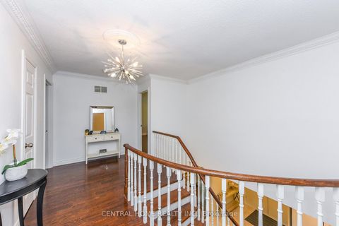 Photo 22 at 4 Robaldon Road, Humber Valley, Toronto