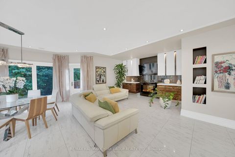 Photo 9 at 24 Dew Drop Court, Rural Vaughan, Vaughan