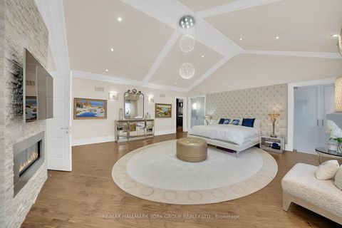 Photo 13 at 24 Dew Drop Court, Rural Vaughan, Vaughan