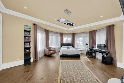 Photo 16 at 24 Dew Drop Court, Rural Vaughan, Vaughan