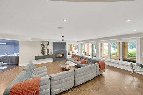 Photo 23 at 24 Dew Drop Court, Rural Vaughan, Vaughan