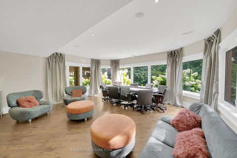 Photo 26 at 24 Dew Drop Court, Rural Vaughan, Vaughan