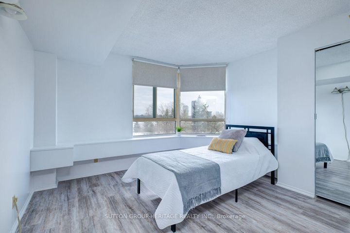 Photo 17 at 406 - 61 Markbrook Lane, Jamestown, Toronto