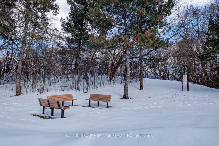 Photo 28 at 406 - 61 Markbrook Lane, Jamestown, Toronto