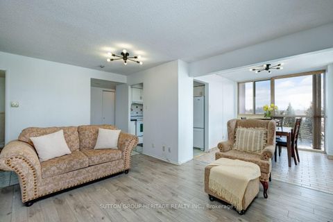 Photo 4 at 406 - 61 Markbrook Lane, Jamestown, Toronto