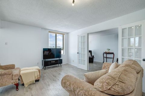 Photo 6 at 406 - 61 Markbrook Lane, Jamestown, Toronto