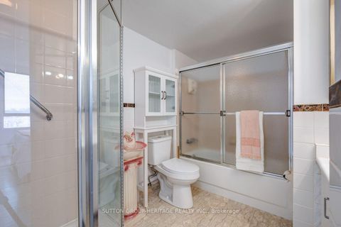 Photo 15 at 406 - 61 Markbrook Lane, Jamestown, Toronto