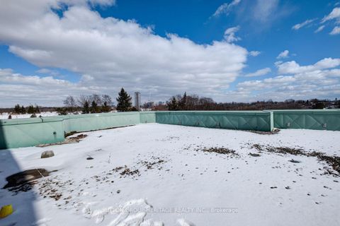 Photo 30 at 406 - 61 Markbrook Lane, Jamestown, Toronto