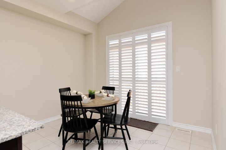 Photo 17 at 24 Bachelor Street, Northwest Brampton, Brampton