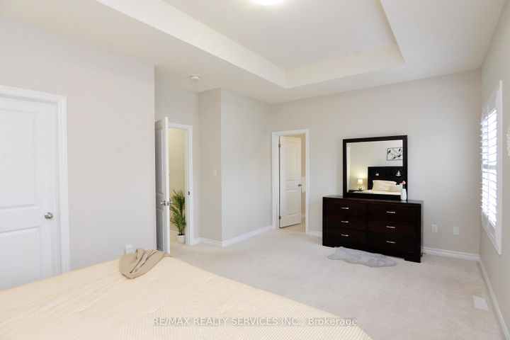 Photo 26 at 24 Bachelor Street, Northwest Brampton, Brampton