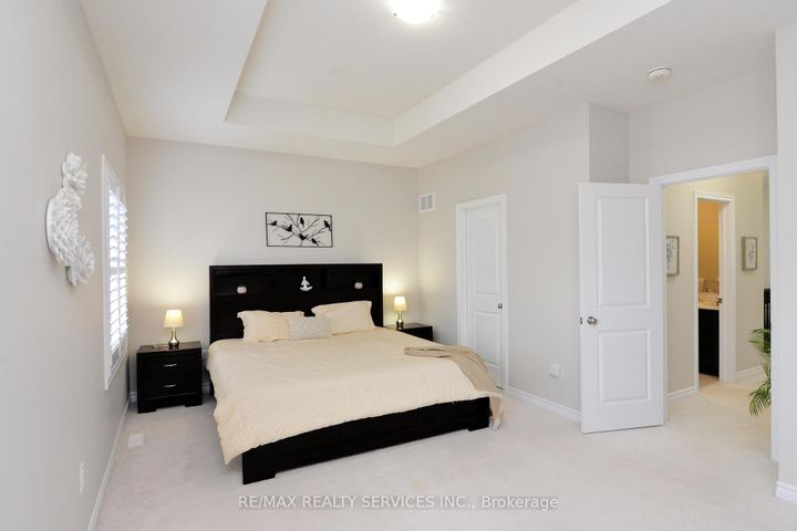 Photo 27 at 24 Bachelor Street, Northwest Brampton, Brampton