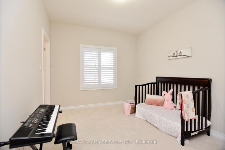 Photo 42 at 24 Bachelor Street, Northwest Brampton, Brampton