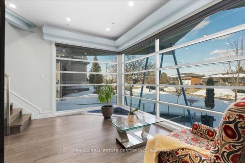 Photo 11 at 64 Aviemore Drive, Humber Summit, Toronto