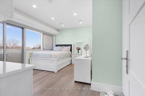 Photo 28 at 64 Aviemore Drive, Humber Summit, Toronto