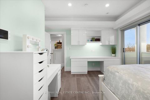 Photo 30 at 64 Aviemore Drive, Humber Summit, Toronto