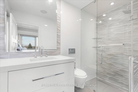 Photo 31 at 64 Aviemore Drive, Humber Summit, Toronto
