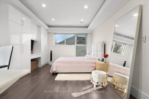 Photo 33 at 64 Aviemore Drive, Humber Summit, Toronto