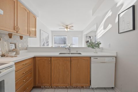 Photo 7 at 10 Ferris Street, Langstaff, Richmond Hill