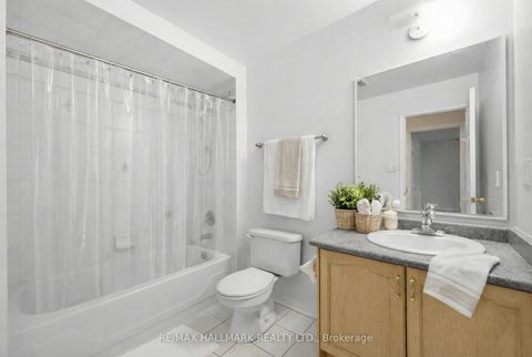 Photo 12 at 10 Ferris Street, Langstaff, Richmond Hill