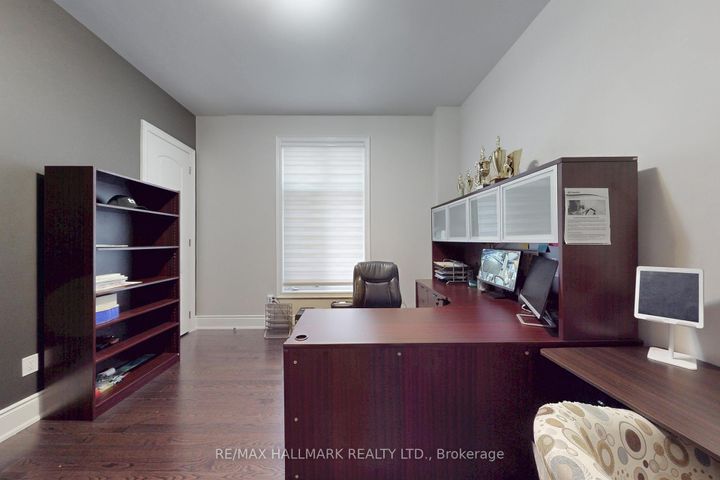 Photo 21 at 64 Chesney Crescent, Kleinburg, Vaughan