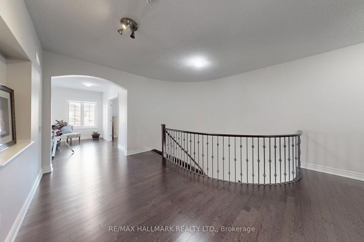 Photo 26 at 64 Chesney Crescent, Kleinburg, Vaughan