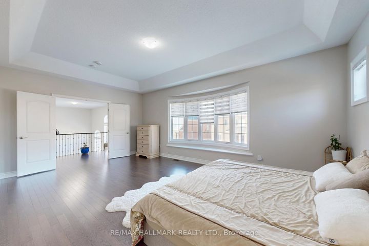 Photo 29 at 64 Chesney Crescent, Kleinburg, Vaughan