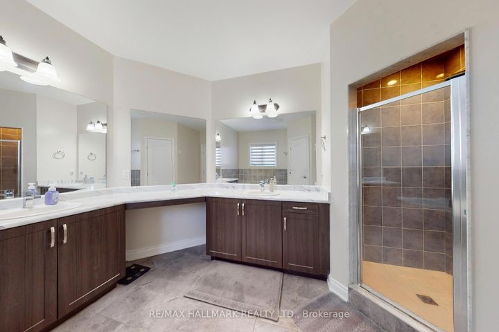 Photo 31 at 64 Chesney Crescent, Kleinburg, Vaughan