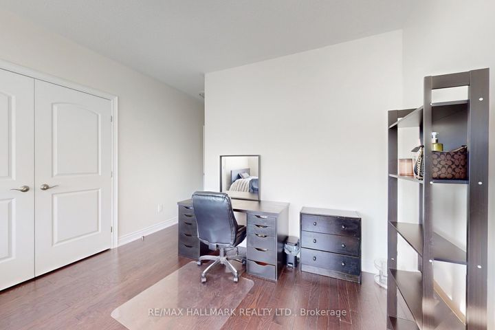 Photo 37 at 64 Chesney Crescent, Kleinburg, Vaughan