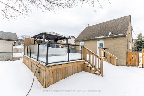 Photo 37 at 172 Calvington Drive, CFB, Toronto