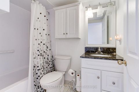 Photo 11 at 211 - 270 Davis Drive, Central Newmarket, Newmarket