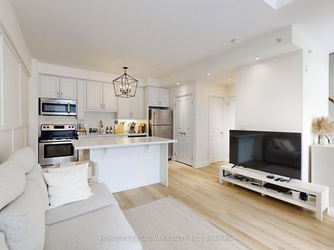 Photo 7 at 112 - 24 Woodstream Boulevard, Vaughan Grove, Vaughan