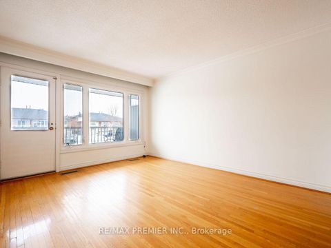Photo 12 at 17 Cabana Drive, Humber Summit, Toronto
