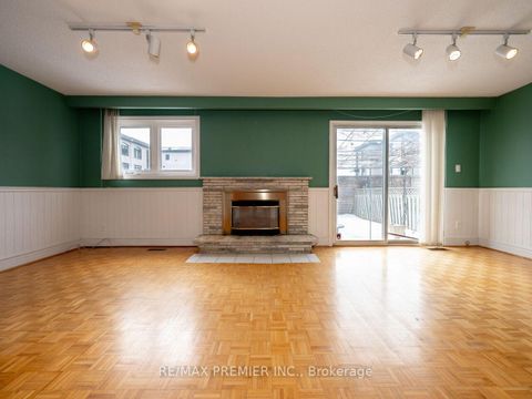 Photo 24 at 17 Cabana Drive, Humber Summit, Toronto