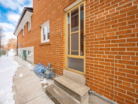 Photo 35 at 17 Cabana Drive, Humber Summit, Toronto