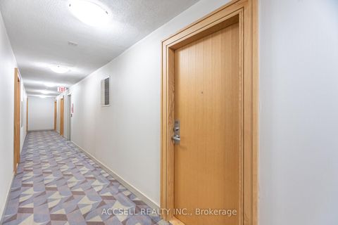 Photo 4 at 1015 - 68 Grangeway Avenue, Woburn, Toronto