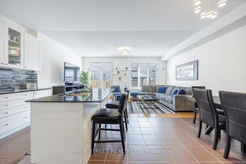 Photo 6 at 27 Radial Drive, Rural Aurora, Aurora