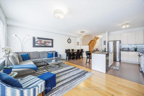 Photo 10 at 27 Radial Drive, Rural Aurora, Aurora