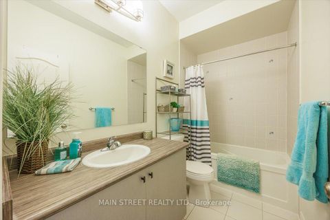 Photo 16 at 27 Radial Drive, Rural Aurora, Aurora