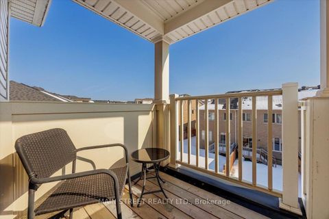 Photo 23 at 27 Radial Drive, Rural Aurora, Aurora