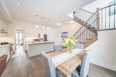 Photo 17 at 15 Howick Lane, South Richvale, Richmond Hill