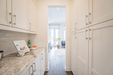 Photo 18 at 15 Howick Lane, South Richvale, Richmond Hill