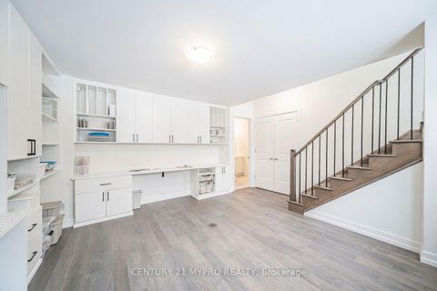 Photo 25 at 15 Howick Lane, South Richvale, Richmond Hill