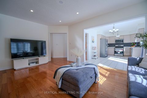 Photo 9 at 37 Mynden Way, Woodland Hill, Newmarket