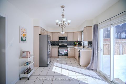 Photo 10 at 37 Mynden Way, Woodland Hill, Newmarket