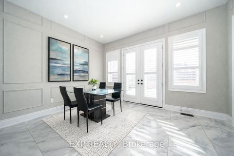 Photo 14 at 164 Milky Way Drive, Observatory, Richmond Hill