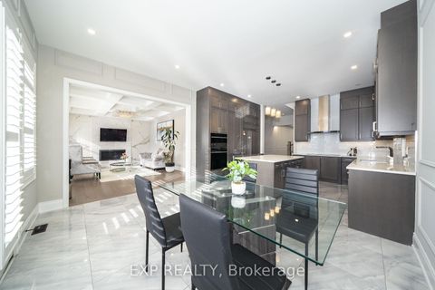 Photo 15 at 164 Milky Way Drive, Observatory, Richmond Hill