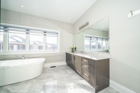 Photo 25 at 164 Milky Way Drive, Observatory, Richmond Hill