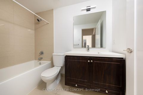 Photo 16 at 619 - 70 Roehampton Avenue, Mount Pleasant West, Toronto