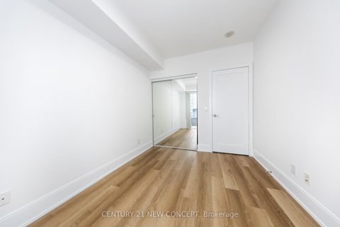 Photo 23 at 619 - 70 Roehampton Avenue, Mount Pleasant West, Toronto