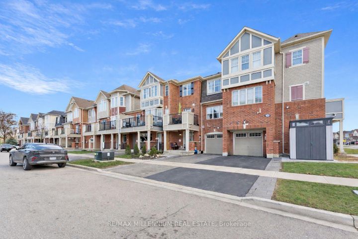 Photo 1 at 53 Colonel Frank Ching Crescent N, Fletcher's West, Brampton